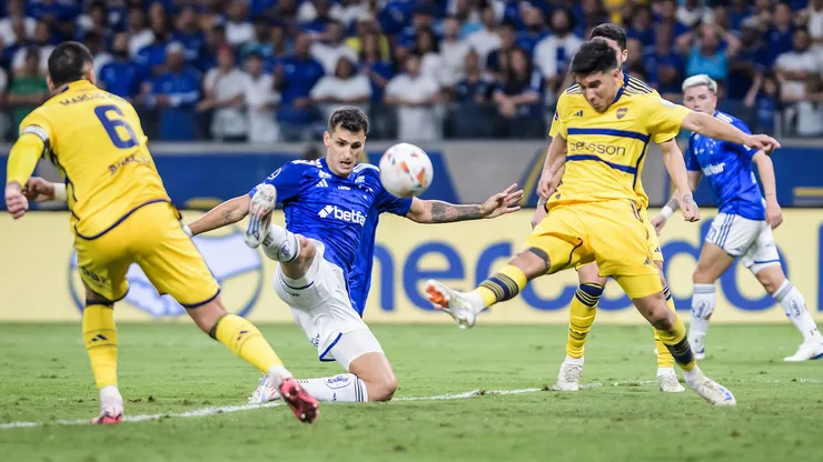 Cruzeiro e Boca Juniors se enfrentam no Mineirão