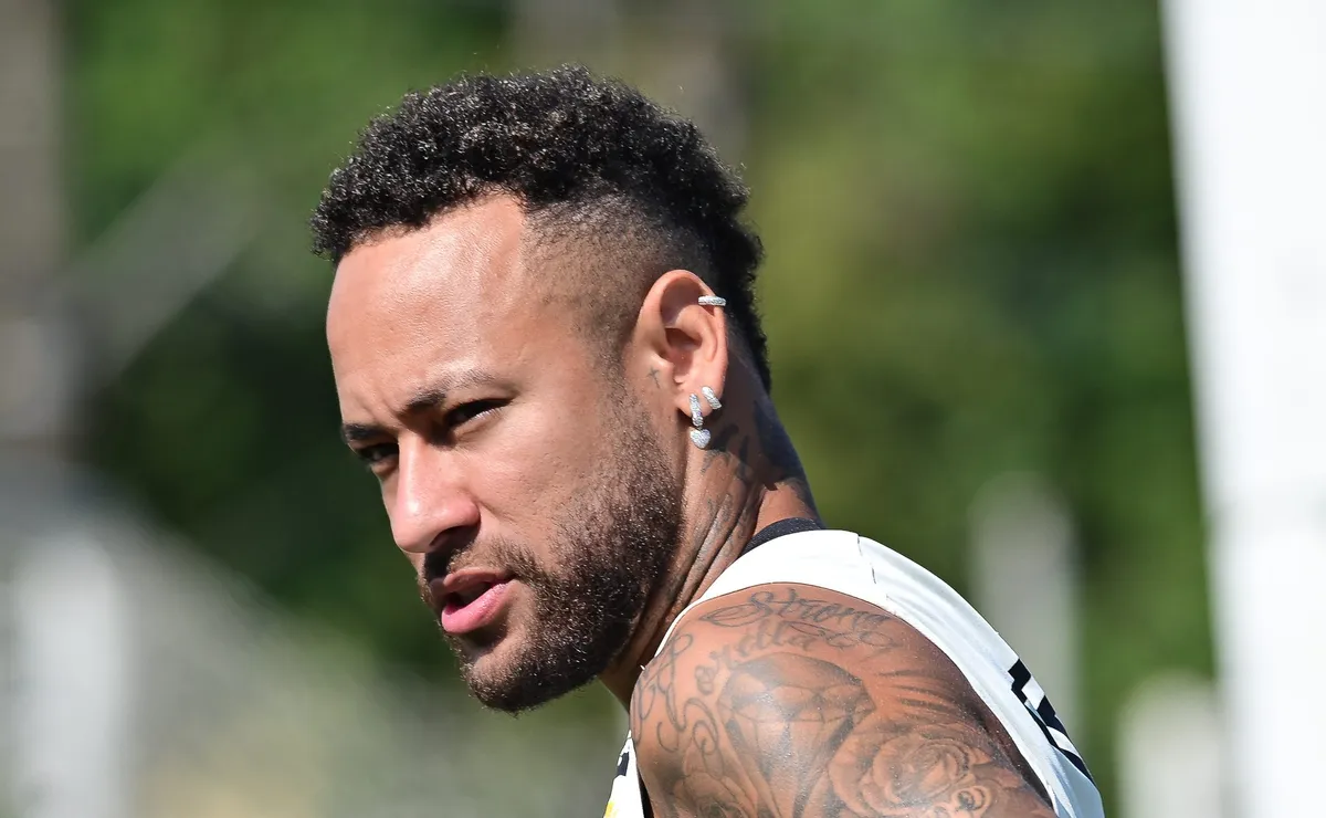 Neymar agradece carinho dos argentinos e está confiante em vitória do Santos contra o San Lorenzo