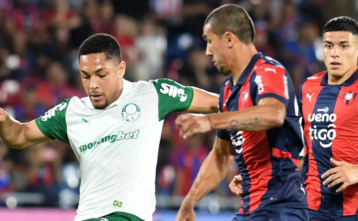 Palmeiras perdeu apenas um dos últimos dez jogos oficiais no Paraguai e vive sequência positiva recente