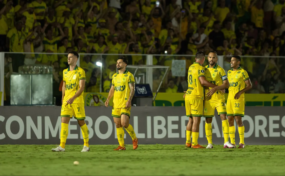 Diante do Mirassol, Always Ready tenta apagar retrospecto negativo longe de casa na Libertadores