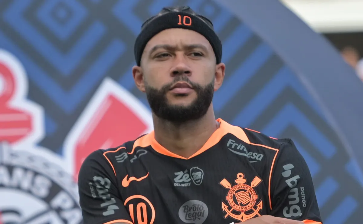 Memphis Depay fica próximo de retorno ao Corinthians e entra em processo de transição física
