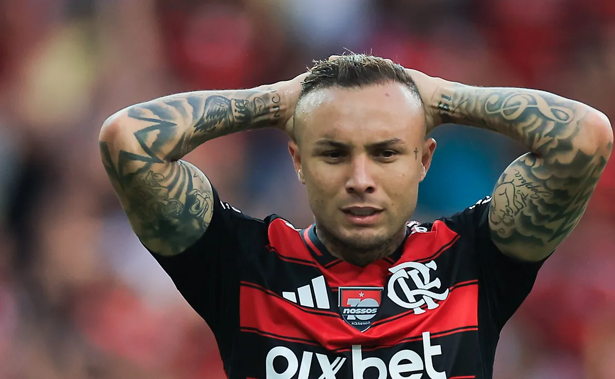 Everton Cebolinha cumpre contrato no Flamengo e frustra plano do Corinthians para acordo