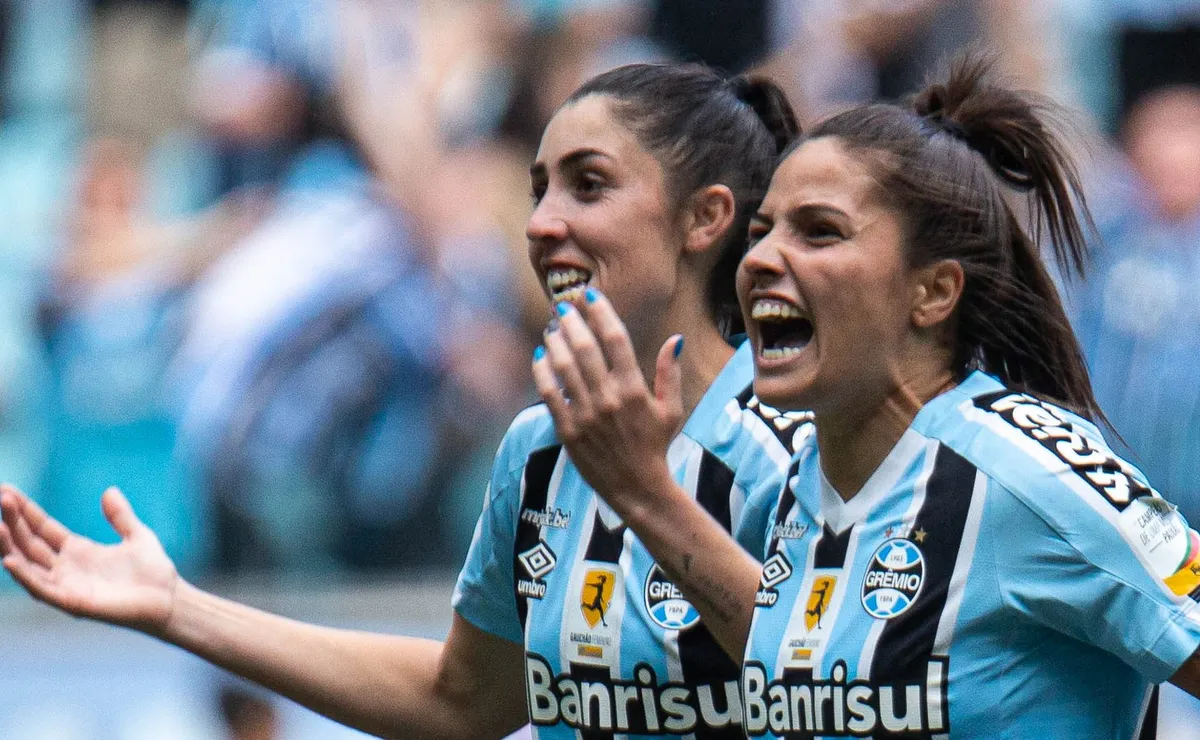 Grêmio derruba invencibilidade do Bahia e encosta no G-8