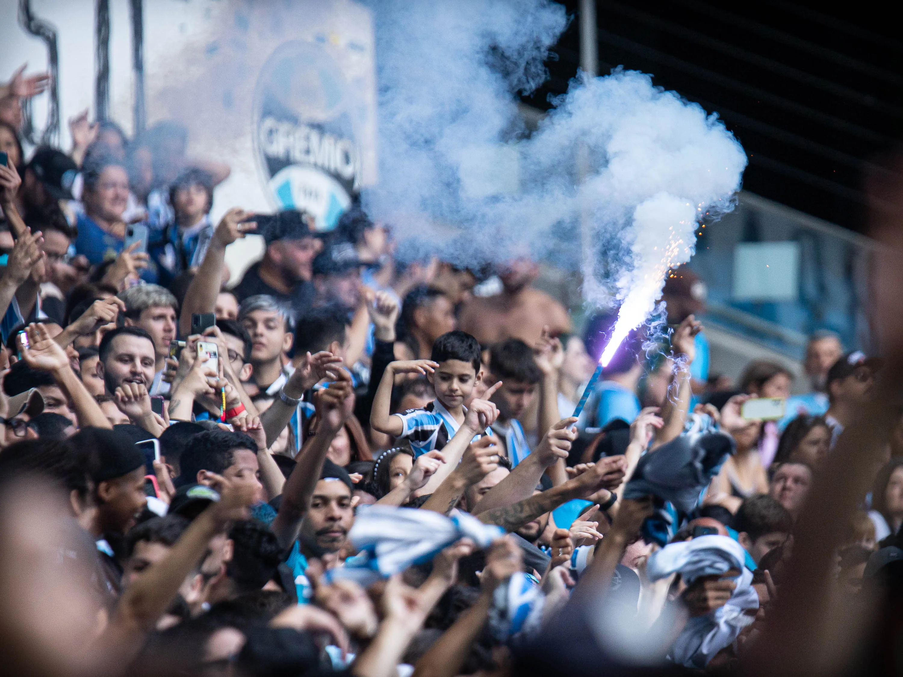 Torcida das Mosqueteiras. Foto: Maxi Franzoi/AGIF