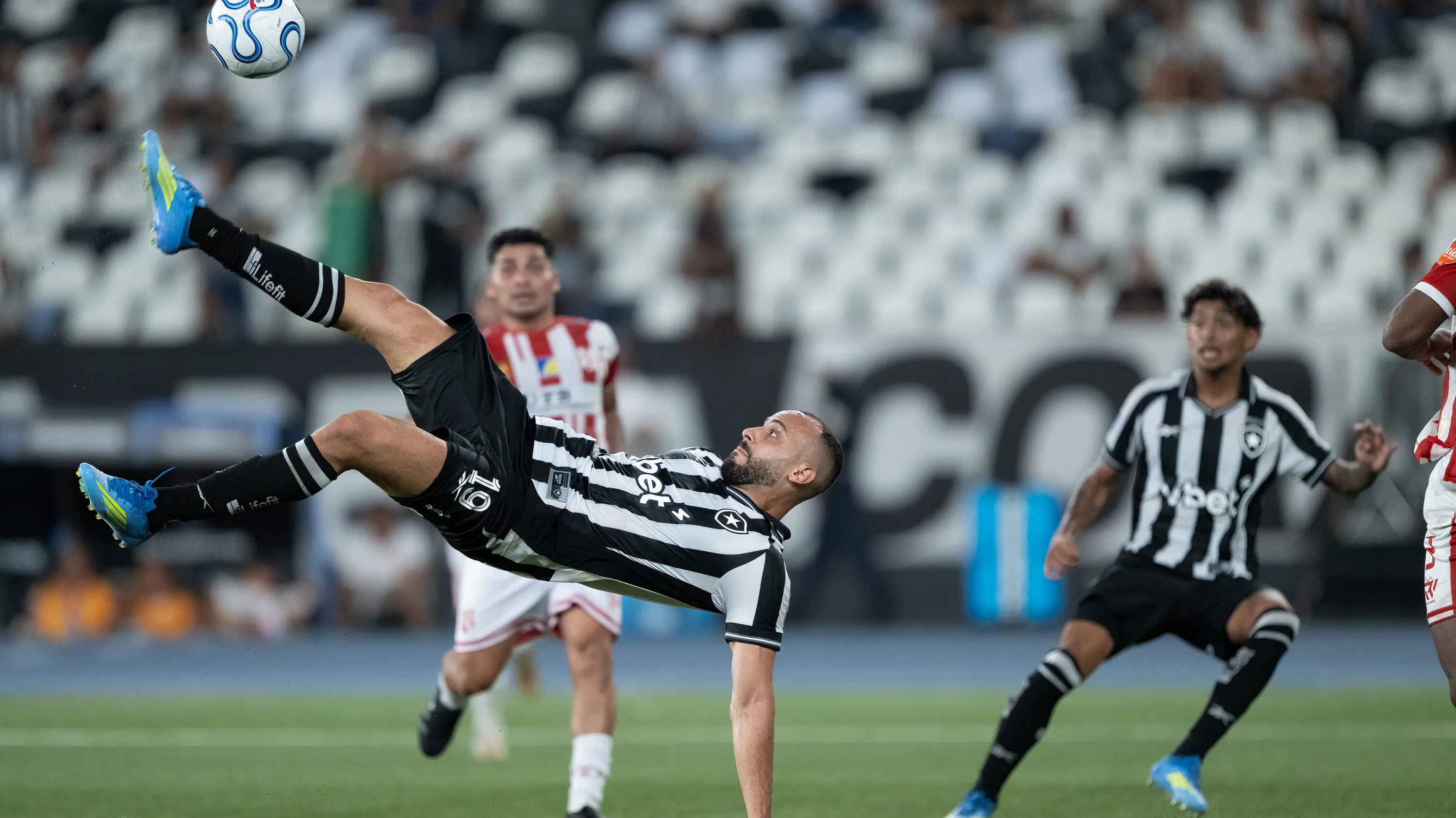 Botafogo x Independiente Petrolero - Foto: Jorge Rodrigues/AGIF.