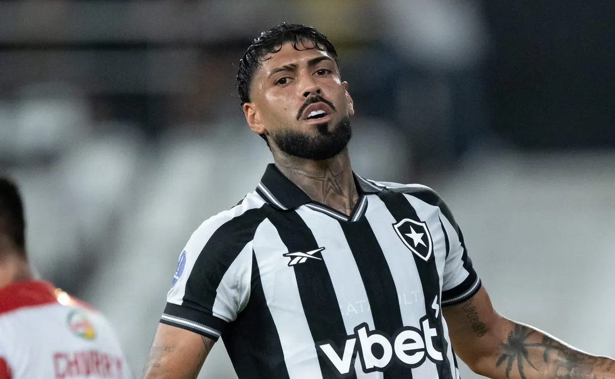 Barboza não esconde insatisfação no Botafogo e deixa futuro em aberto no clube: “Situação muito complexa”