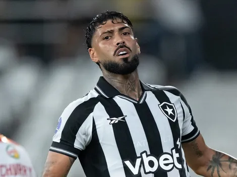 Palmeiras liga alerta por Barboza