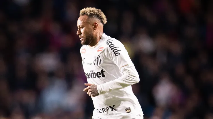 Neymar durante partida contra o San Lorenzo. Foto: Abenr Dourado/Santos FC