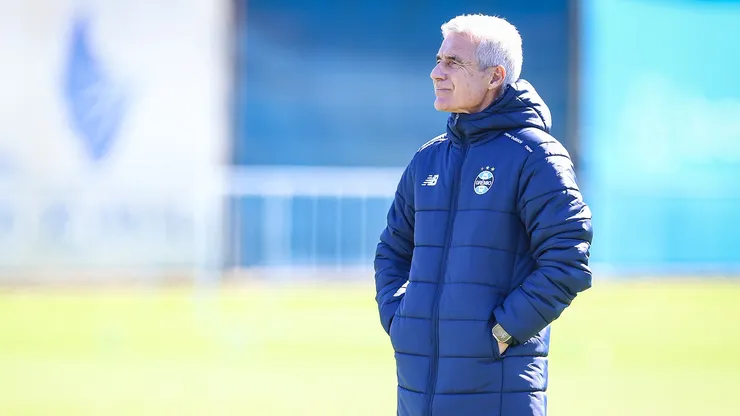 Luís Castro vem de duas vitórias seguidas