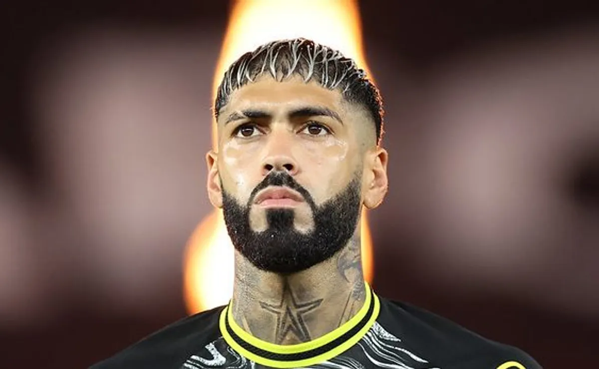 Entenda o que ainda trava a transferência do zagueiro Barboza para o Palmeiras