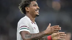 Com Castillo ao lado, John Kennedy dispara em rendimento e cria novo dilema para Zubeldía - Foto Thiago RibeiroAGIF