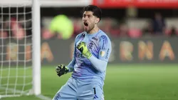 Rossi foi herói do Flamengo na classificação em La Plata. Foto: Gilvan de Souza/Flamengo