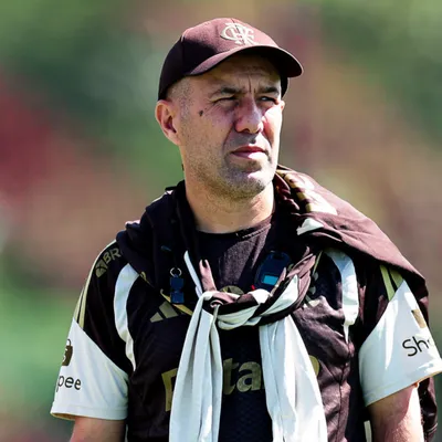 Leonardo Jardim fica empolgado pela contratação de Danilo