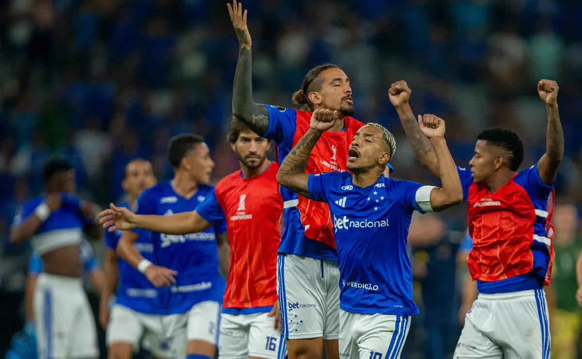 Cruzeiro reage no Mineirão e torcida impressiona bastidores