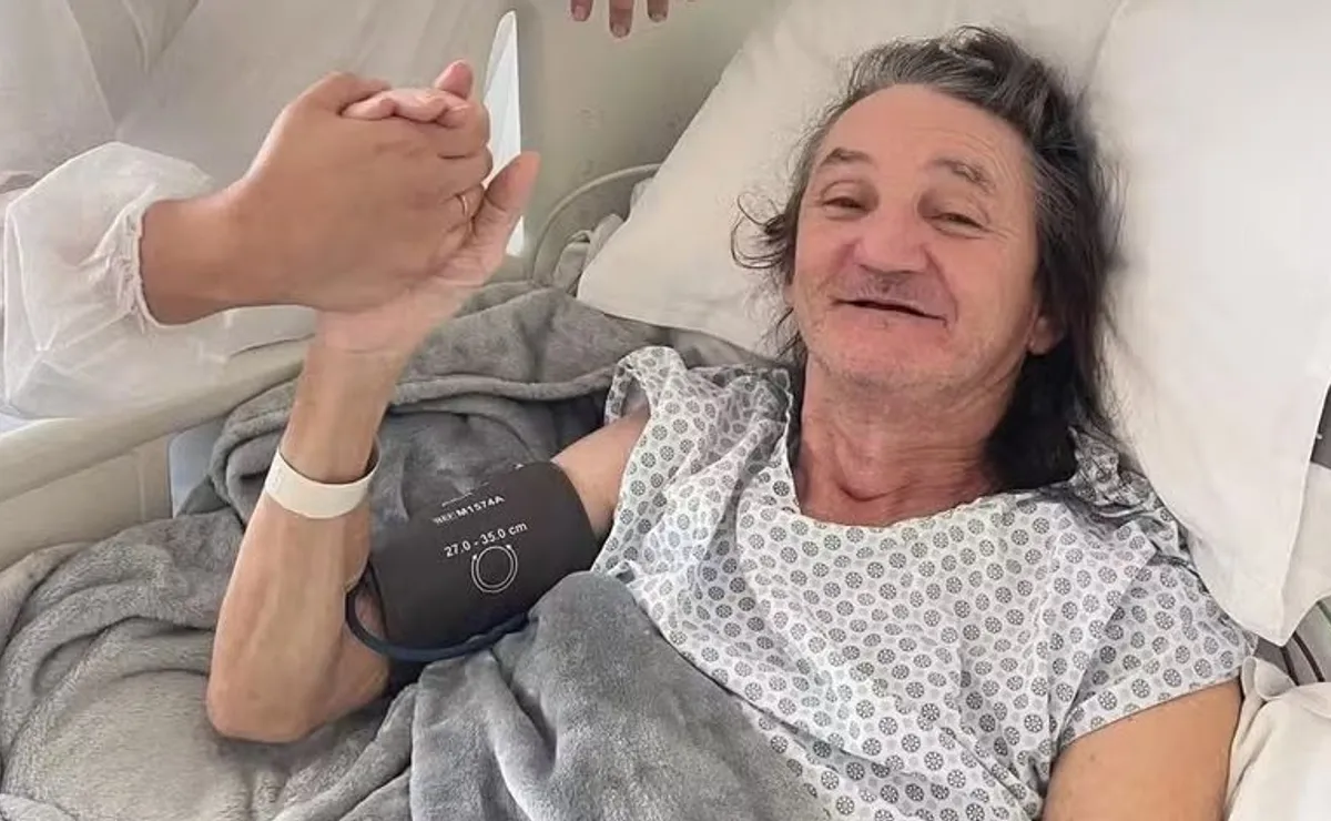 Torcedor do Palmeiras, Marquito deixa hospital após dois meses e segue tratamento em clínica especializada