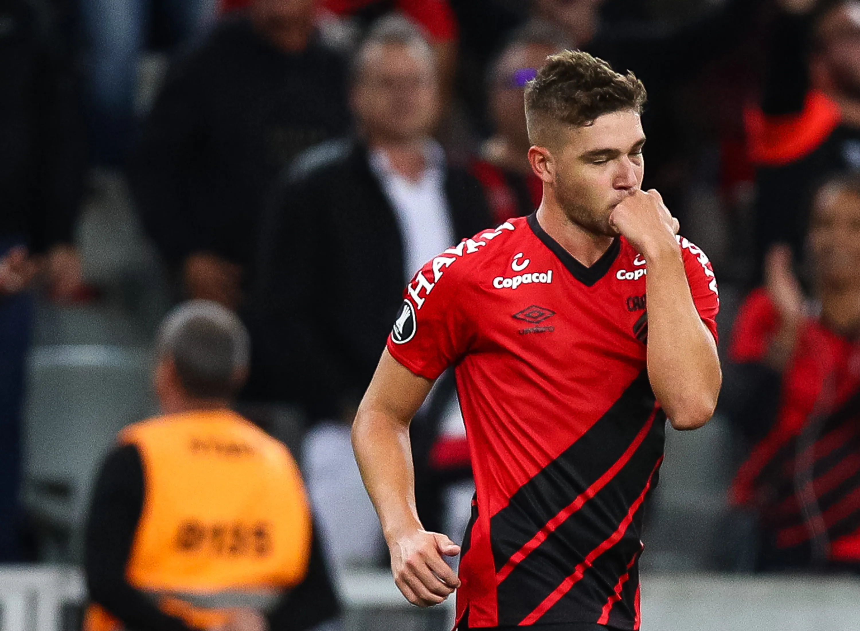 No Brasil, Guilherme Bissoli foi revelado no SPFC e passou por Avaí, Cruzeiro, Ceará e Athletico-PR antes de seguir mundo afora – Foto: Buda Mendes/Getty Images