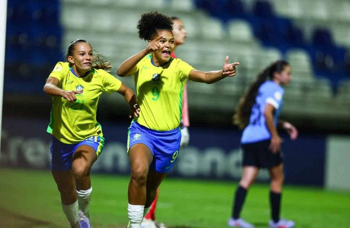 Nicolly comemora gol pela Seleção. Foto: Staff Images/CBF