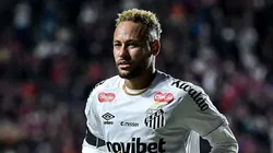 Neymar no Santos. Foto: Marcelo Endelli/Getty Images