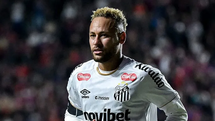 Neymar no Santos. Foto: Marcelo Endelli/Getty Images