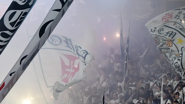 Torcida vascaína. Foto: Thiago Ribeiro/AGIF