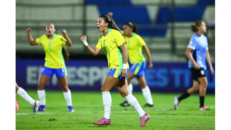 Helena comemorando gol de pênalti. Foto: Staff Images/CBF