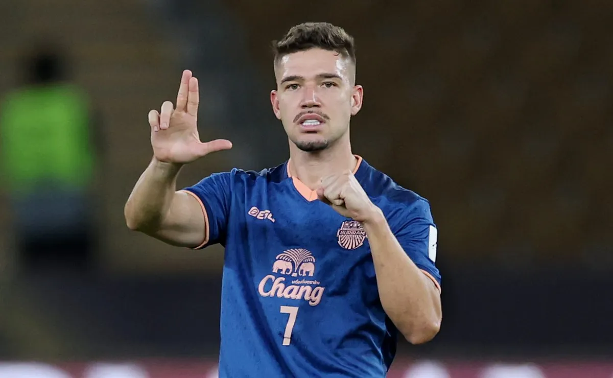 Buriram United aceita R$ 15 milhões para vender Bissoli ao Corinthians