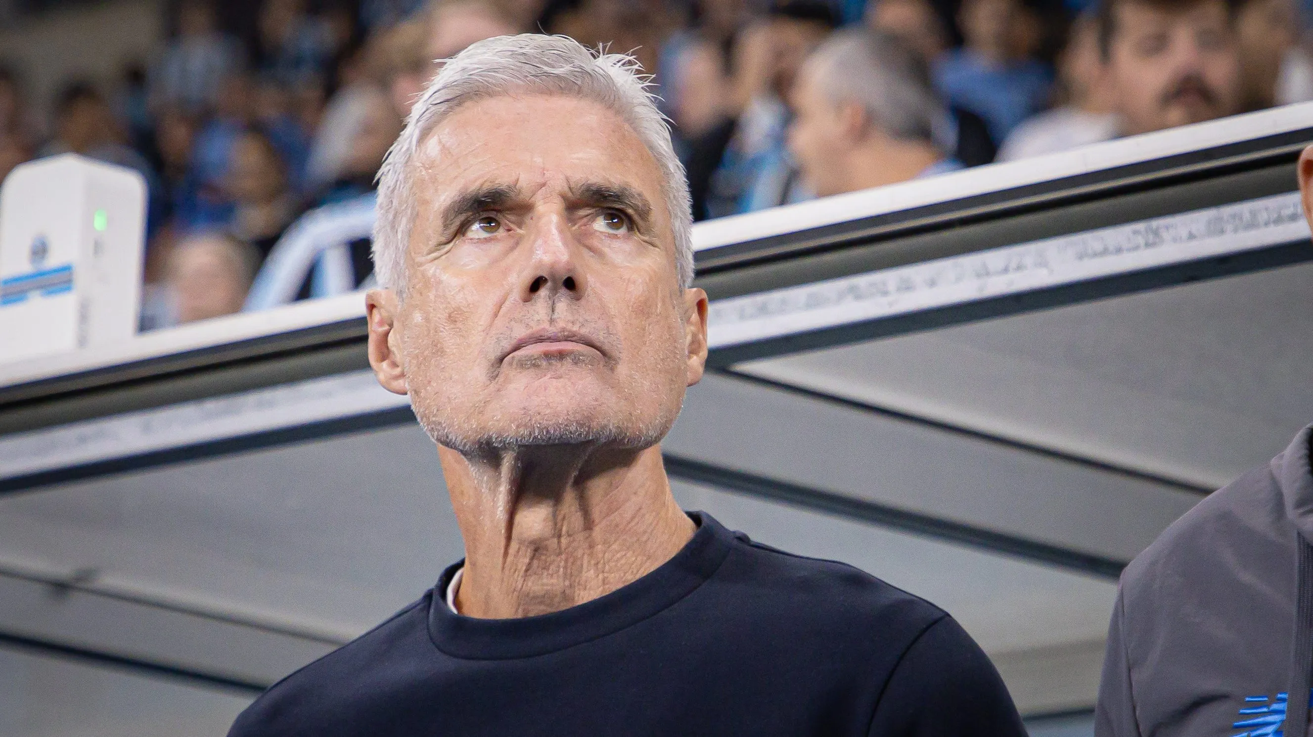 Luís Castro, técnico do Grêmio