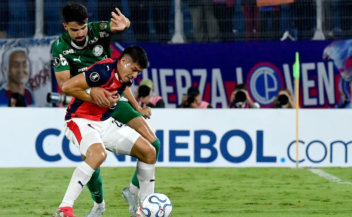 Palmeiras descobre redução de tamanho do gramado do Cerro Porteño
