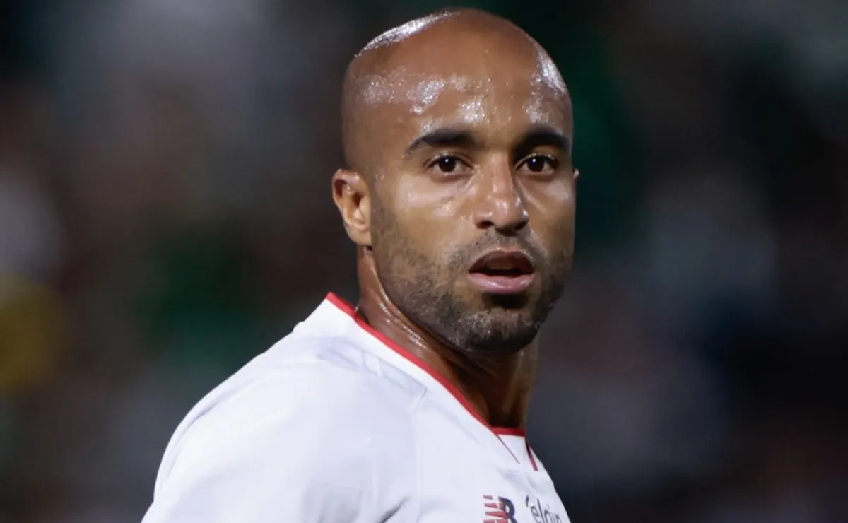 Situação física de Lucas Moura faz São Paulo brecar renovação de contrato