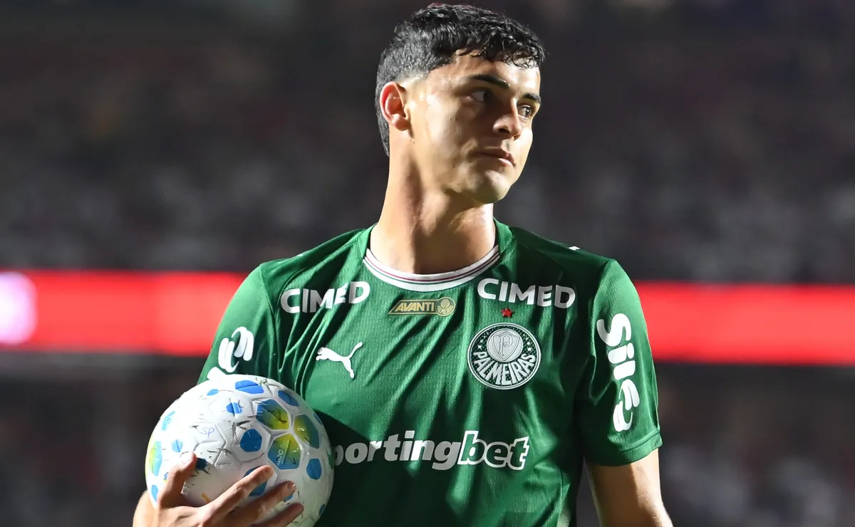 Decisão de Abel Ferreira com Sosa muda a estrutura do Palmeiras