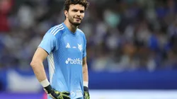 MG - BELO HORIZONTE - 23/08/2025 - BRASILEIRO A 2025, CRUZEIRO X INTERNACIONAL - Otavio goleiro reserva do Cruzeiro durante partida contra o Internacional no estadio Mineirao pelo campeonato Brasileiro A 2025. Foto: Gilson Lobo/AGIF