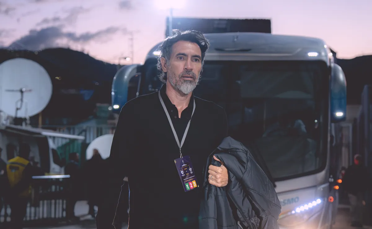 Atlético-MG chega a mais derrotas do que vitórias em 2026 e Domínguez aparece entre os piores argentinos