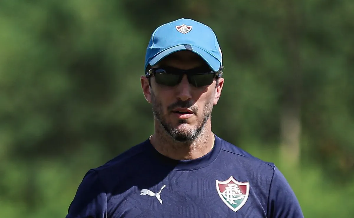 Zubeldía inova em formação tática no duelo contra o Bolívar na Libertadores