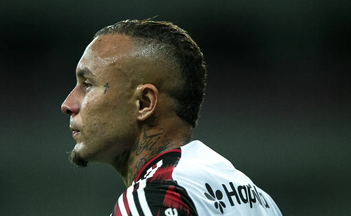 Everton Cebolinha já tem futuro indicado e atacante foca em jogar no exterior