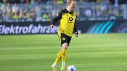 Copyright: Eibner-Pressefoto / Alamy Stock Photo GER, Borussia Dortmund gegen SC Freiburg, Fussball, 1.Liga, 31.Spieltag, Spielzeit 2025/2026, 26.04.2026 DFL REGULATIONS PROHIBIT ANY USE OF PHOTOGRAPHS AS IMAGE SEQUENCES AND/OR QUASI-VIDEO Foto: Eibner-Pressefoto/Frank Zeising