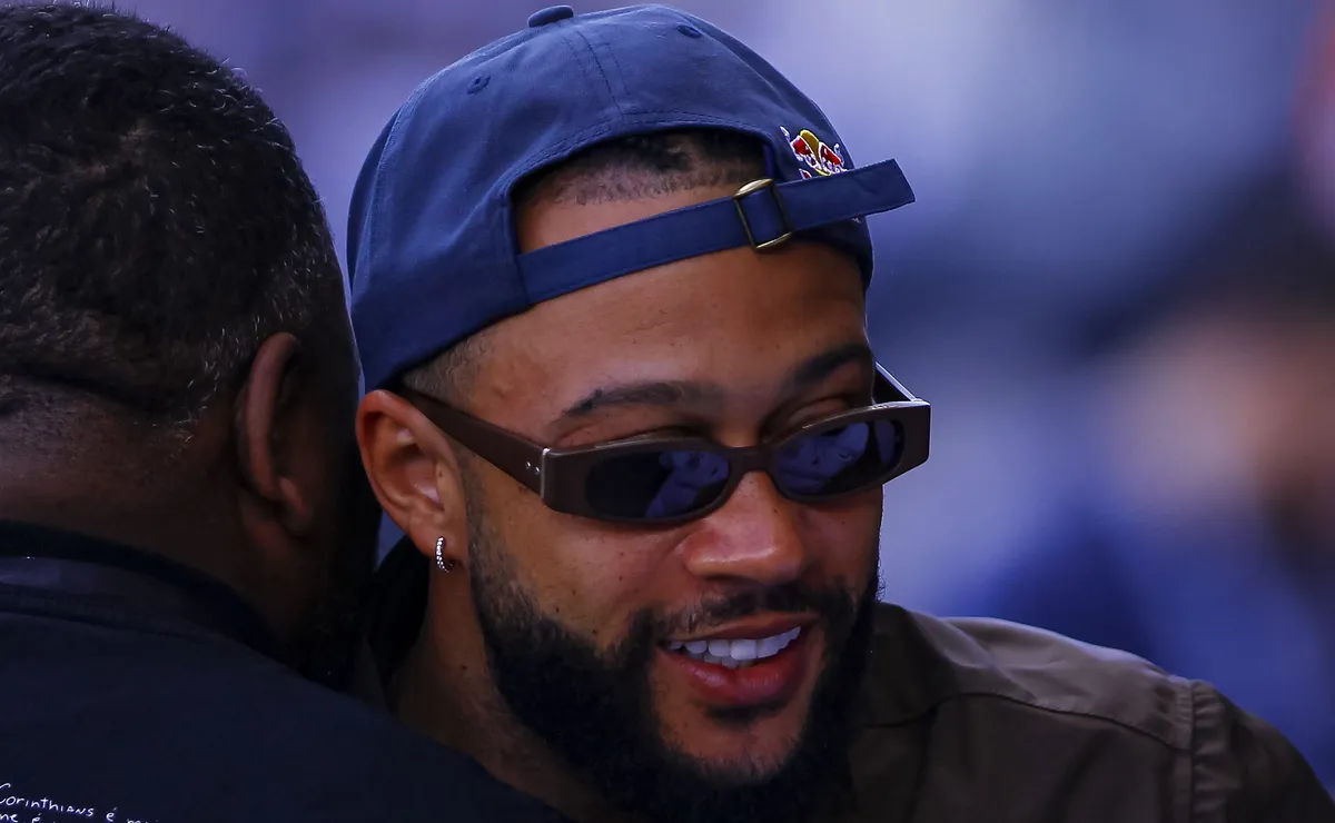 Esportes da Sorte aceita pagar 50% e Corinthians avança em novo contrato de 2 anos com Memphis Depay