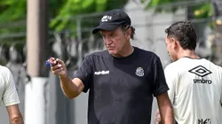 Cuca durante atividade no Centro de Treinamento Rei Pelé