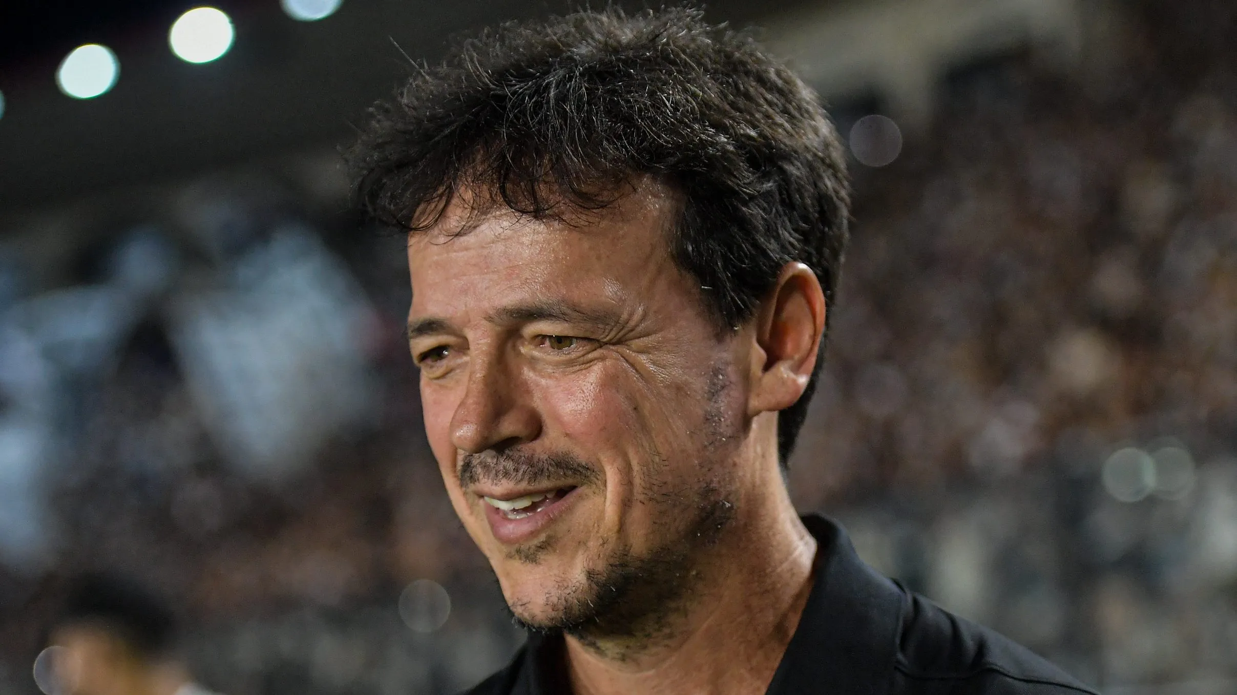 Diniz ainda não perdeu desde que chegou ao Corinthians - Foto: Thiago Ribeiro/AGIF.
