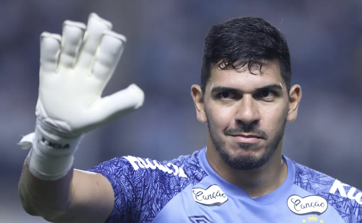 Bahia descarta compra de João Paulo e goleiro pode retornar ao Santos na janela de julho
