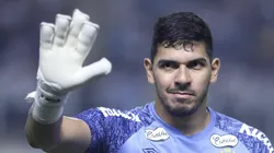 João Paulo em campo com a camisa do Peixe.