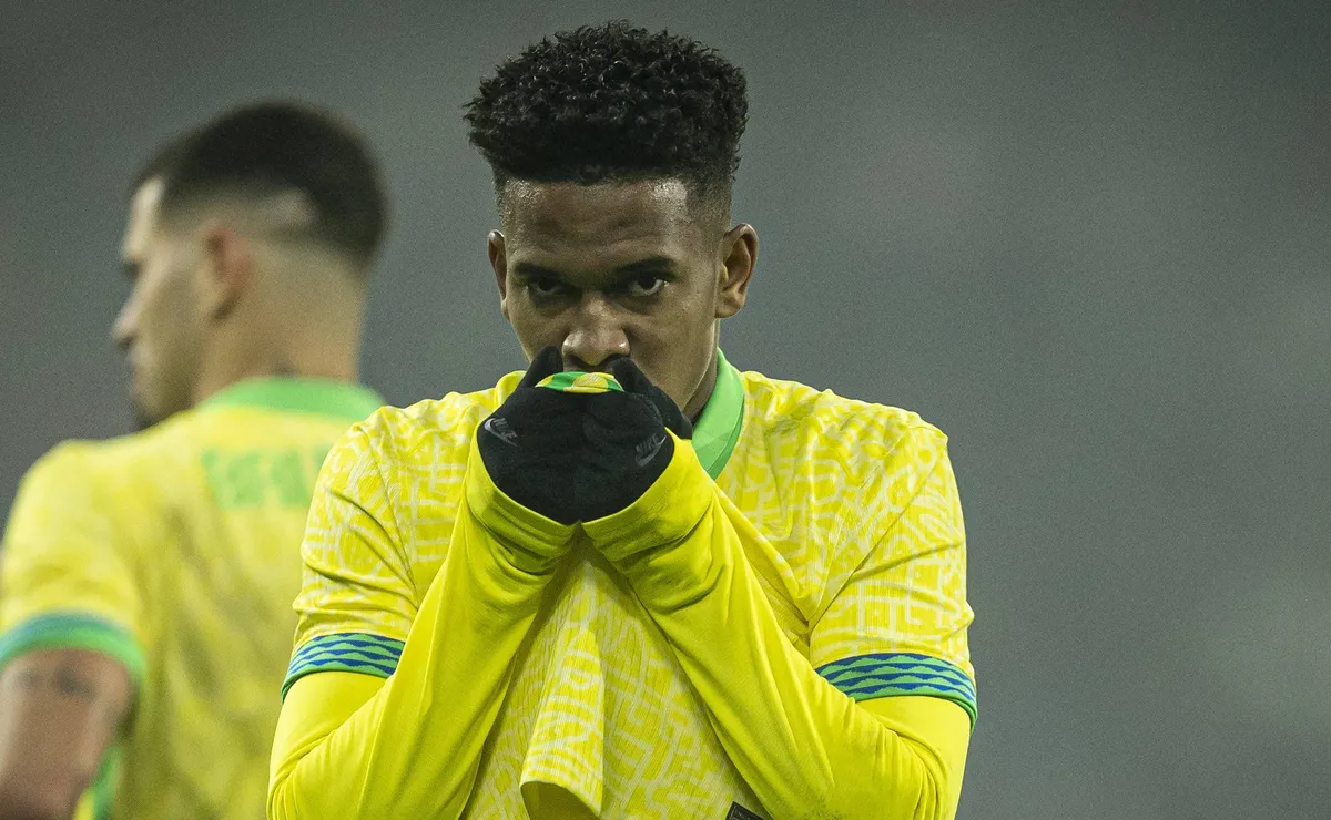 Estêvão aposta em “receita milagrosa”, mas CBF praticamente descarta atacante do Chelsea da Copa