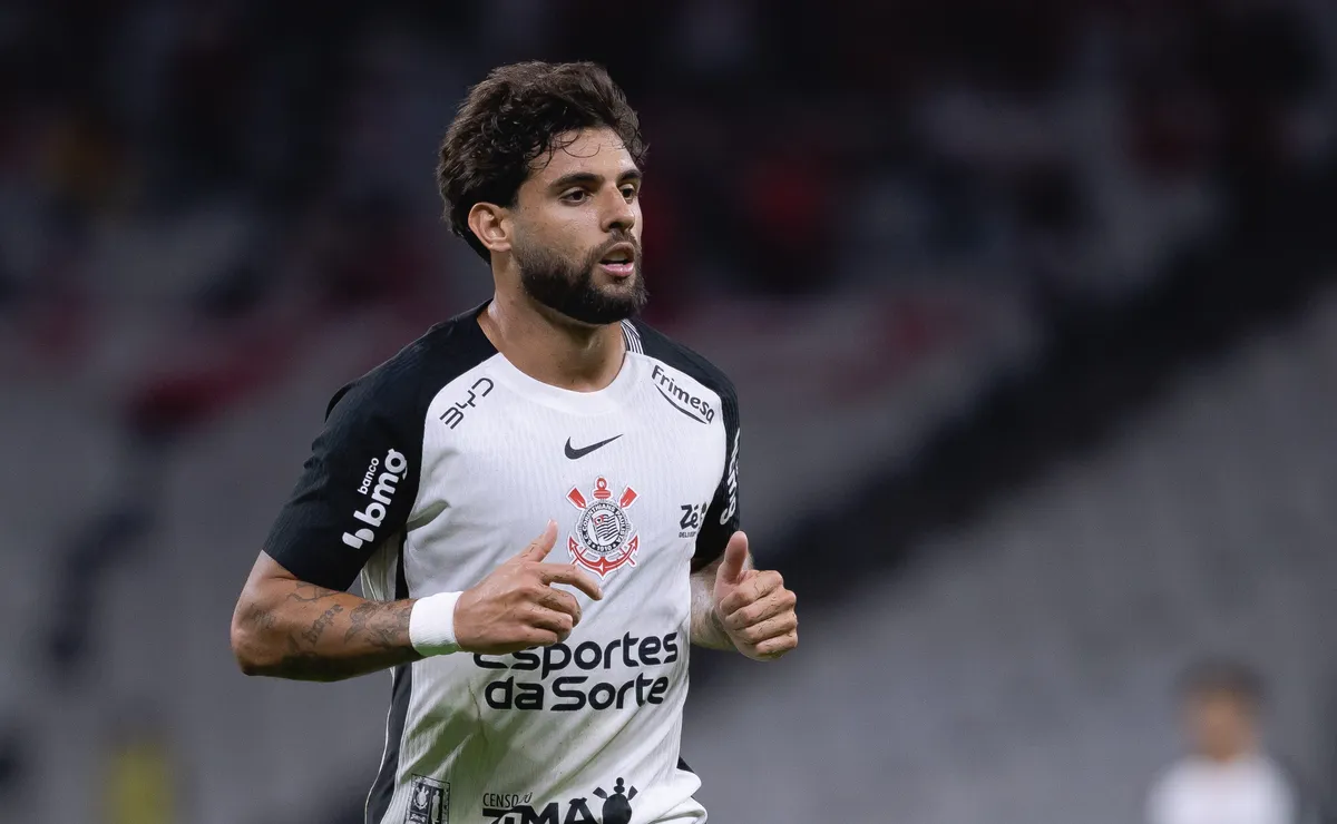 Yuri Alberto e Breno Bidon superam elenco do Peñarol em valor de mercado