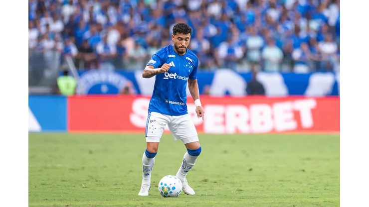 Willian (Cruzeiro) durante jogo contra o Santos, no dia 22.03.2026. Foto: Assocaited Press / Alamy