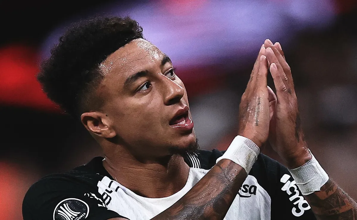 Fernando Diniz desponta no Corinthians e consegue vencer e convencer contra o Peñarol