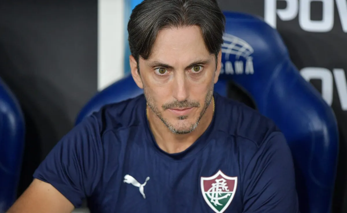 Zubeldía demora para mexer, mas Fluminense reage e arranca empate na Libertadores