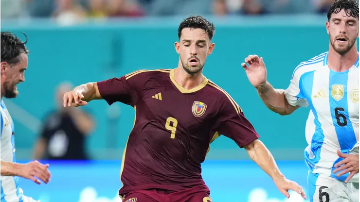 Alejandro Marqués interessa ao São Paulo.