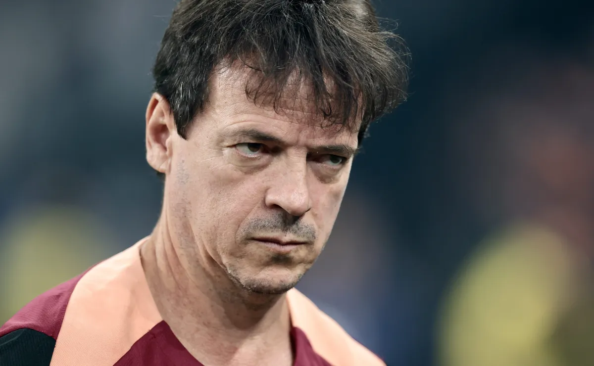 Diniz revela cautela para retorno de Memphis e detalha preocupação