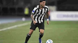 Mateo Ponte (Botafogo) durante jogo contra o Independiente Petrolero, no dia 28.04.2026. Foto: Associated Press / Alamy