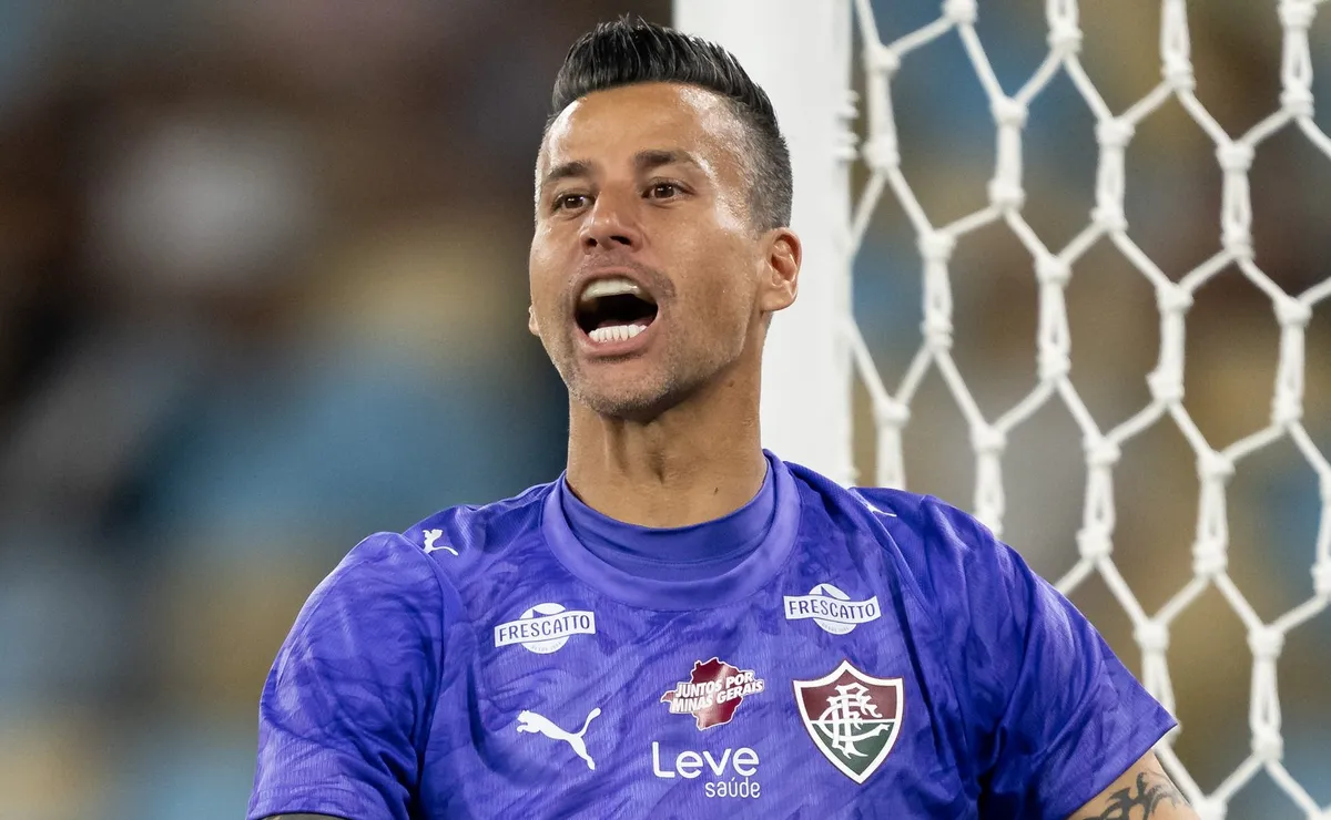 Fábio atinge marca histórica e reage após derrota do Fluminense: “Sabíamos da dificuldade”