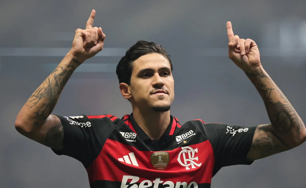 Pedro retoma boa fase e será observado in loco por Carlo Ancelotti em Flamengo x Vasco no Maracanã